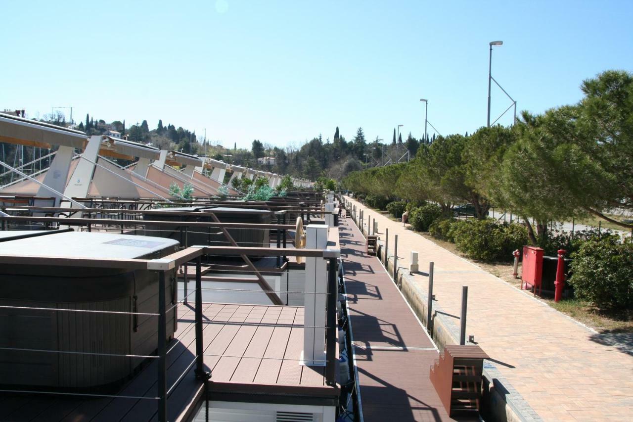 Floating House Marina Royal Villa Portorož Dış mekan fotoğraf